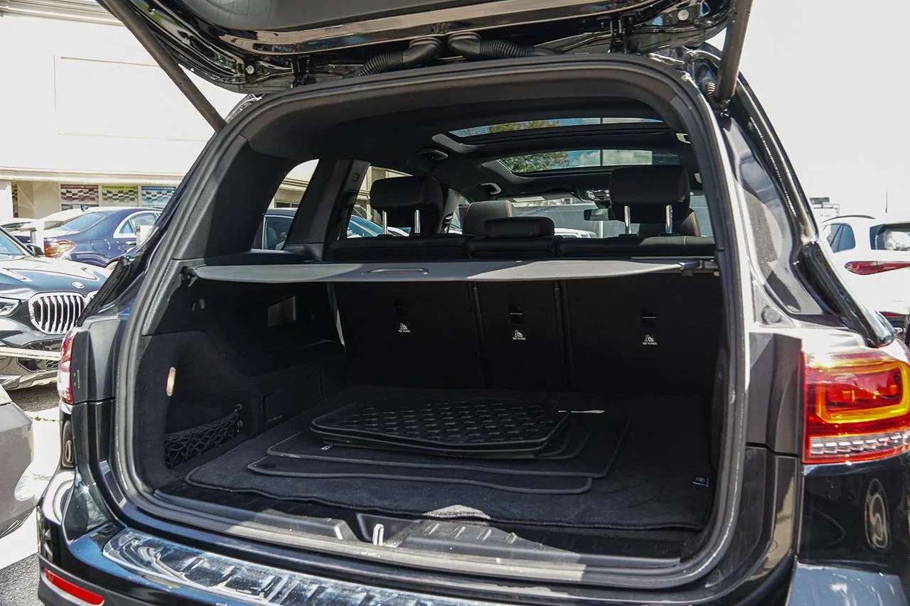 Mercedes-Benz GLB 250 AMG* КРАЙНА ЦЕНА* , снимка 16 - Автомобили и джипове - 56116741