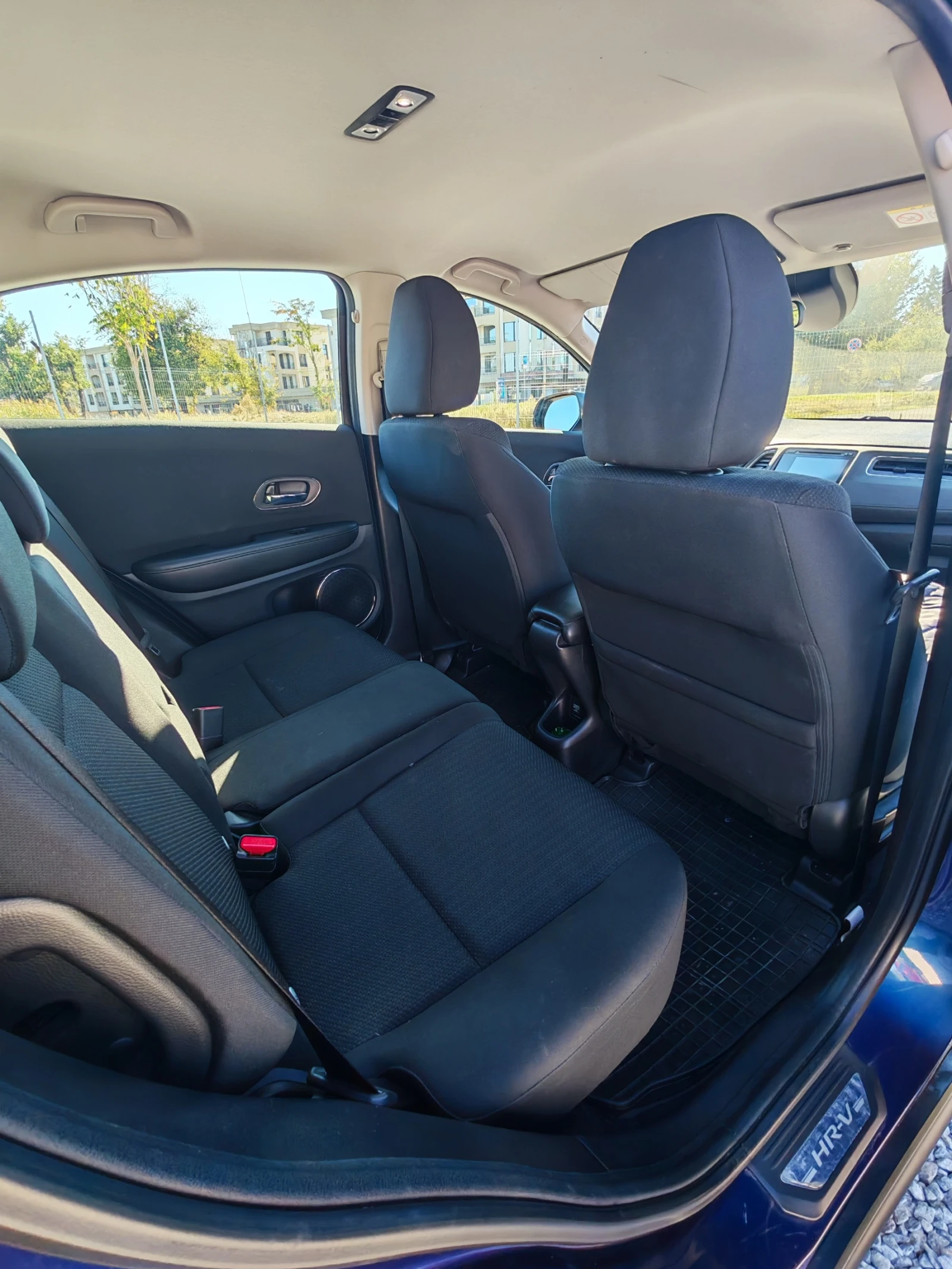 Honda Hr-v Elegance, снимка 8 - Автомобили и джипове - 56542164