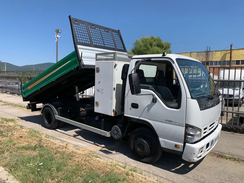 Isuzu Npr Тристранен самосвал Б категория, снимка 3 - Камиони - 50800887