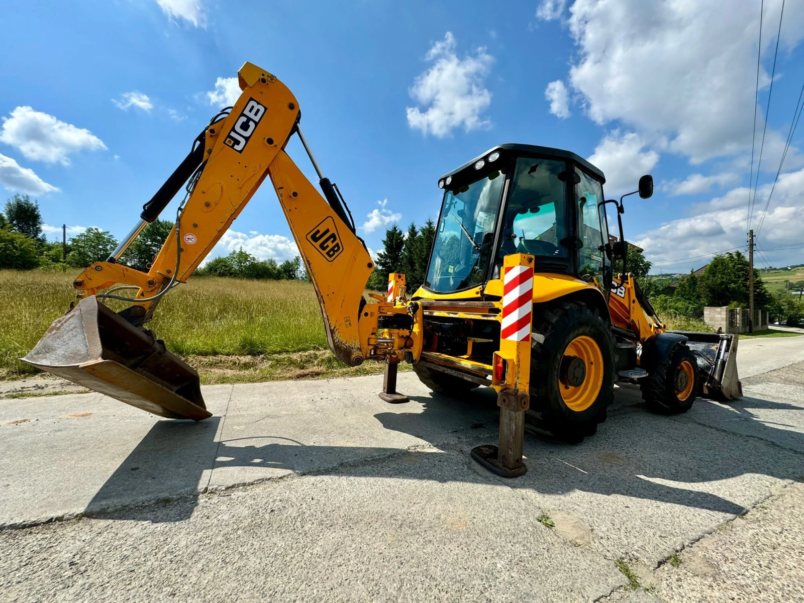 Телескопични товарачи JCB 3CX  - изображение 3