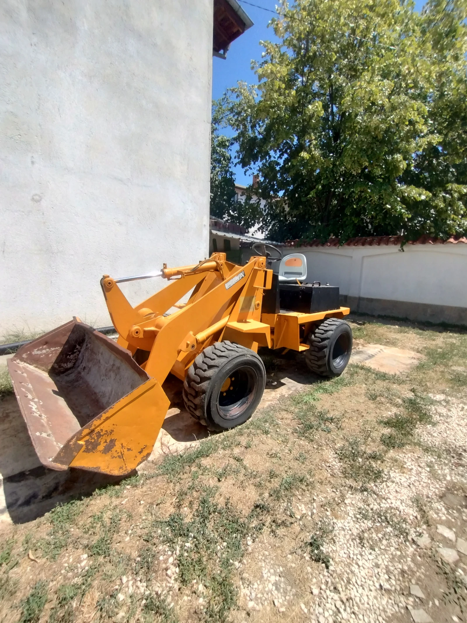 Мини челни товарачи Kubota TCM 810A  Kubota двигател 36hp, снимка 4 - Индустриална техника - 55511325