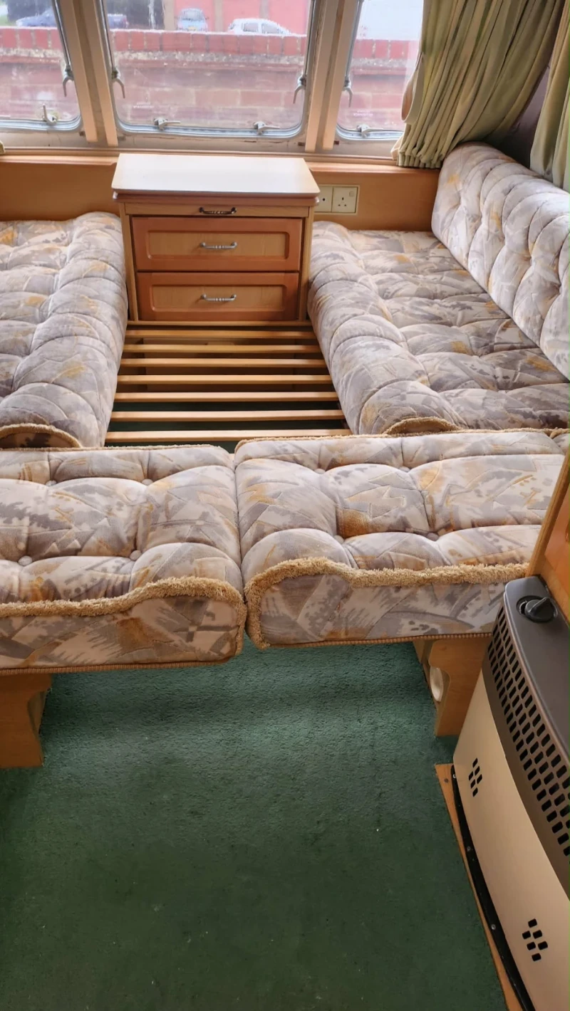 Каравана ABI Orbit, снимка 9 - Каравани и кемпери - 53406500