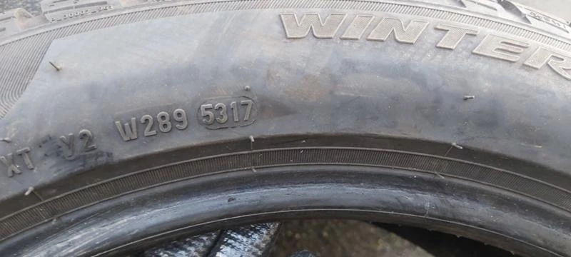 Гуми Зимни 275/40R19, снимка 5 - Гуми и джанти - 31151740