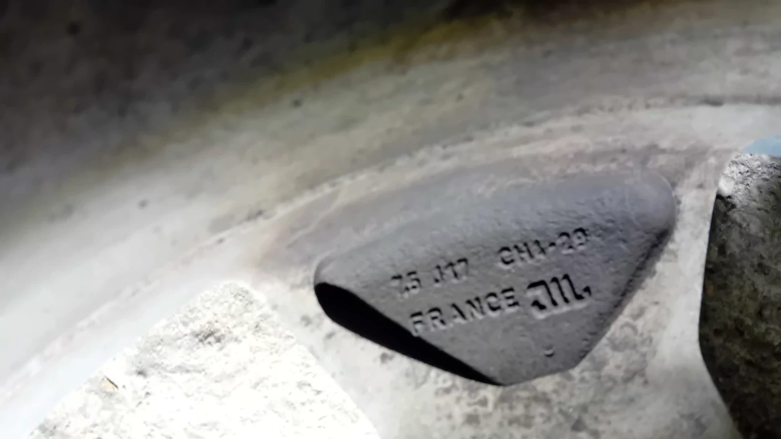 Гуми с джанти Barum 225/55R17, снимка 5 - Гуми и джанти - 54059373