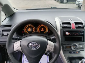 Toyota Auris 1.8i нов внос от CH, снимка 8
