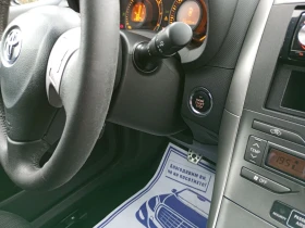 Toyota Auris 1.8i нов внос от CH, снимка 10