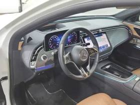 Mercedes-Benz E 350 * AMG Line * CARFAX * Бeз инциденти * , снимка 6