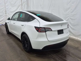 Tesla Model Y * PERFORMANCE * ПОДГРЕВ* BLIND SPOT*  | Auto.bg — изображение 4