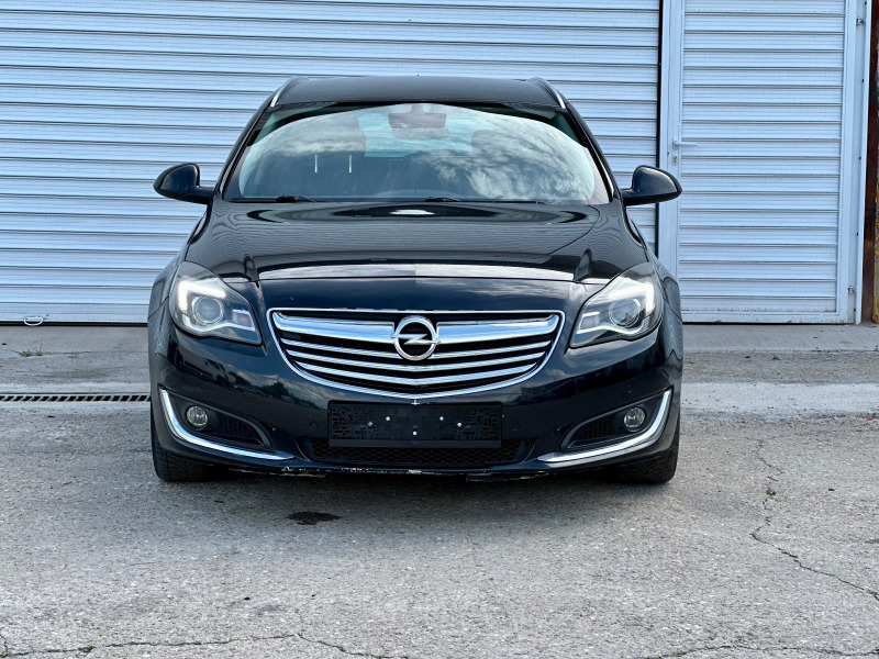 Opel Insignia, снимка 1 - Автомобили и джипове - 45847108