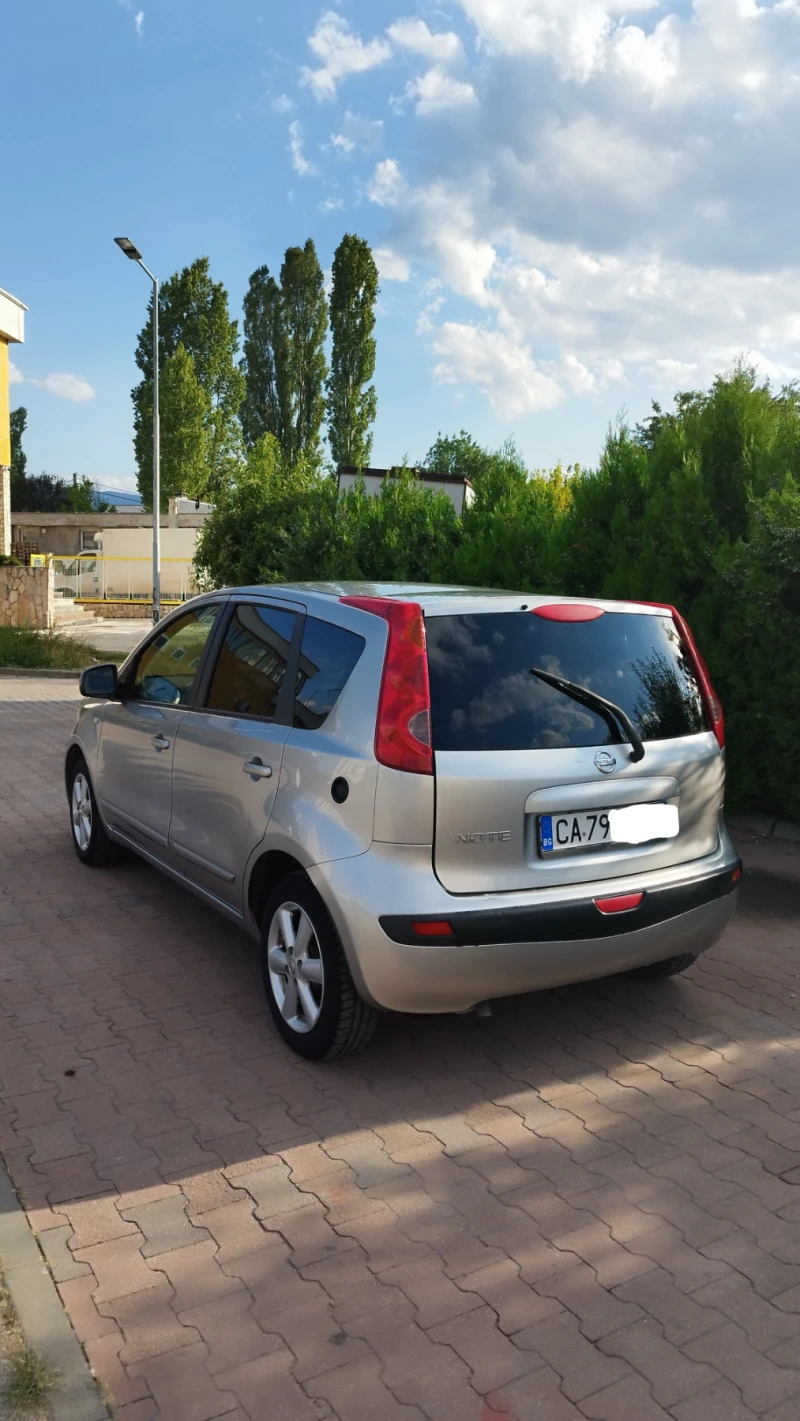 Nissan Note 1.6i - Automat 110 к.с, снимка 5 - Автомобили и джипове - 47723848