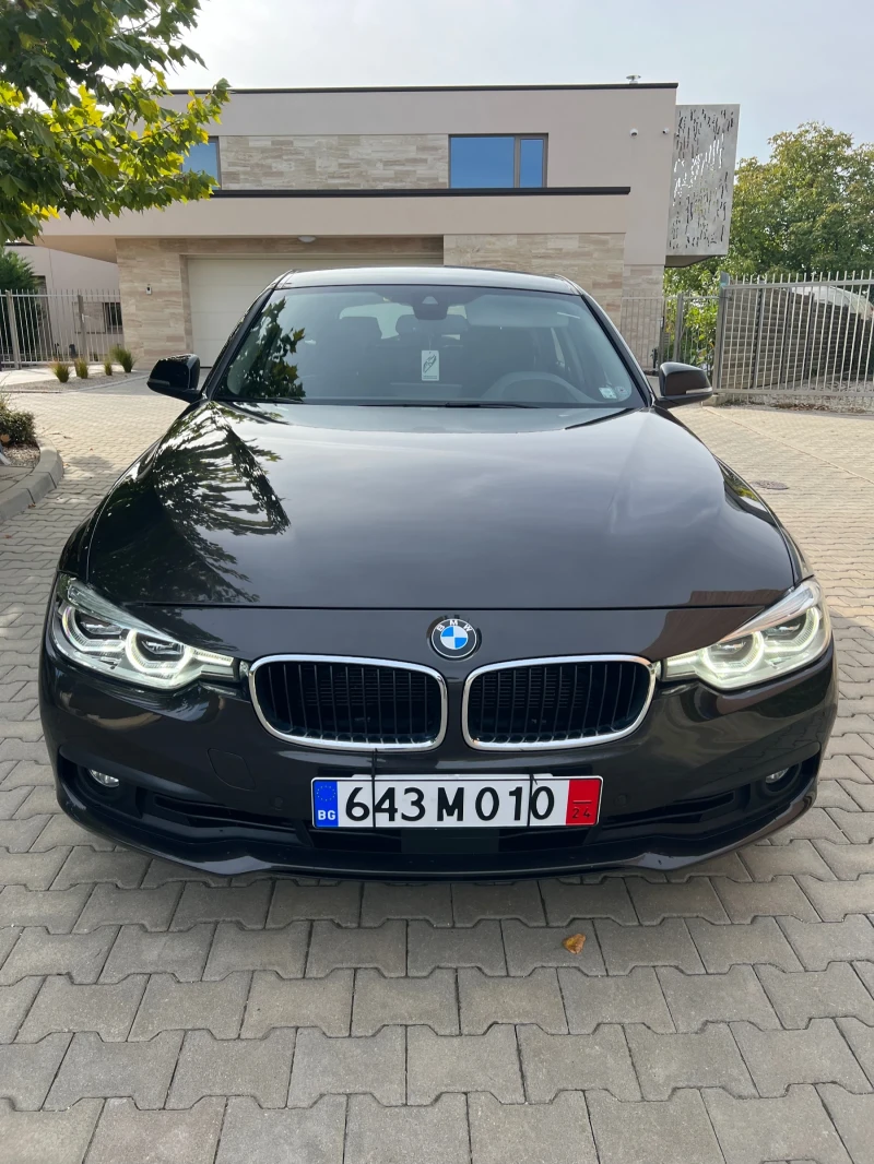 BMW 330 2016г. / X Drive / Head Up, снимка 2 - Автомобили и джипове - 47568306