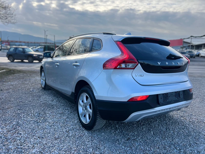 Volvo V40 Cross Country D2 NAVI/AUTOMTIK, снимка 5 - Автомобили и джипове - 49120896