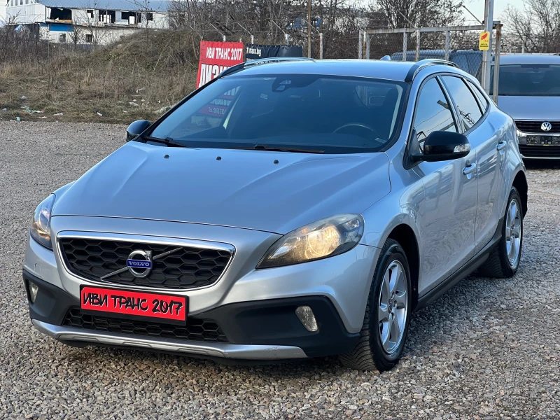 Volvo V40 Cross Country D2 NAVI/AUTOMTIK, снимка 3 - Автомобили и джипове - 49120896