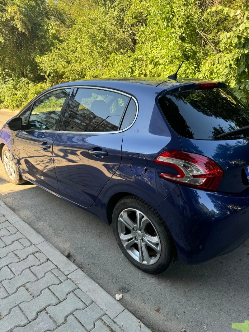 Peugeot 208 1.4 vti 95к.с, снимка 3 - Автомобили и джипове - 49327821