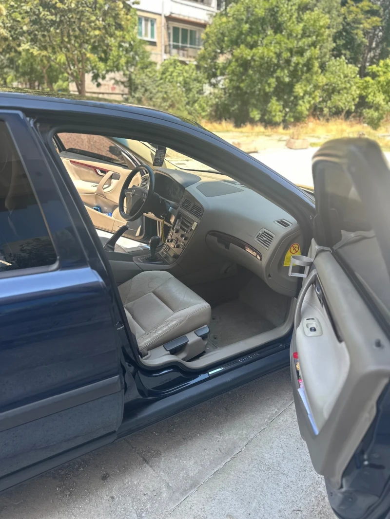 Volvo S60, снимка 4 - Автомобили и джипове - 52655822