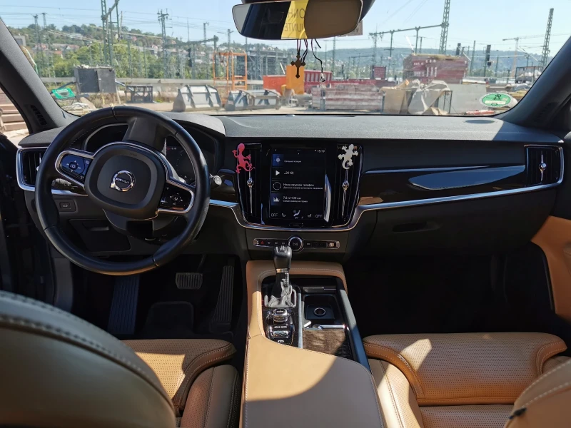 Volvo V90, снимка 3 - Автомобили и джипове - 52933240