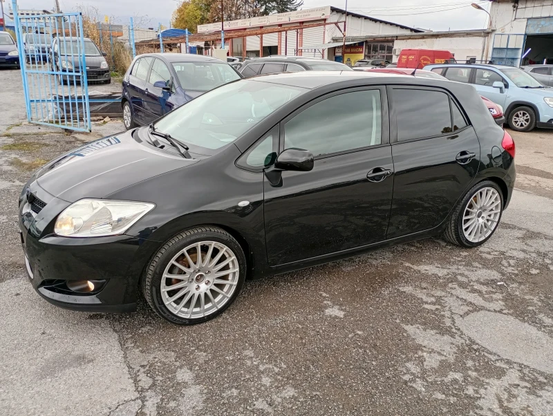 Toyota Auris 1.8i нов внос от CH, снимка 2 - Автомобили и джипове - 52598828