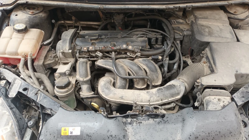 Ford Focus MK 2.5 Facelift Ghia, снимка 16 - Автомобили и джипове - 52353740