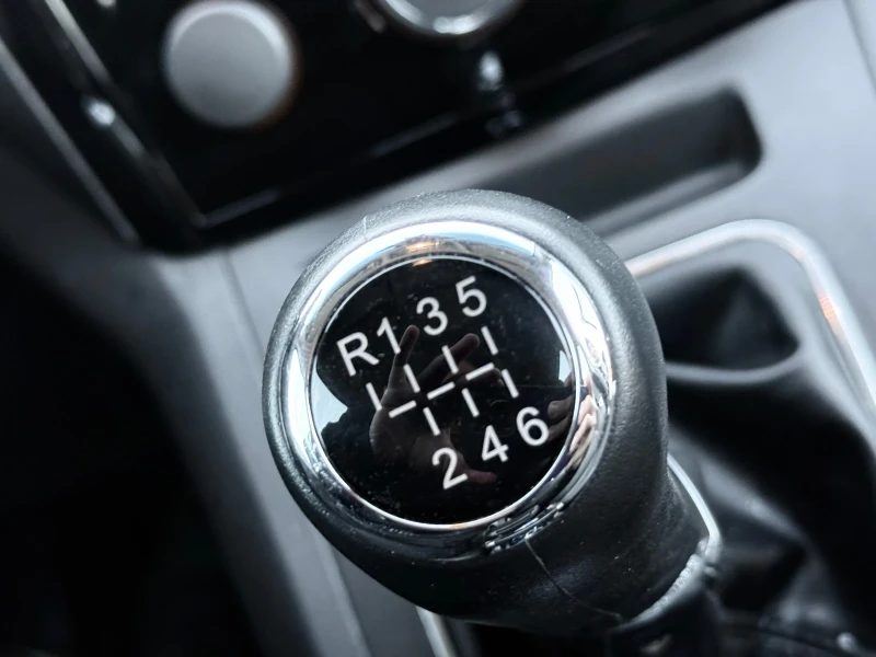 Opel Zafira, снимка 10 - Автомобили и джипове - 53064924