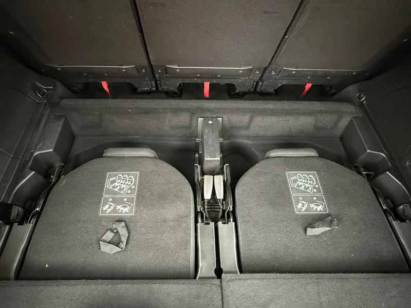 Peugeot 5008 1.5 HDI/ AUTOMAT/ FULL LED, снимка 14 - Автомобили и джипове - 53287154