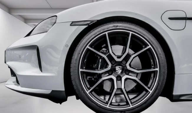 Porsche Taycan 4S Sport Turismo = Sport Chrono = �������� | Mobile.bg � ����������� 4