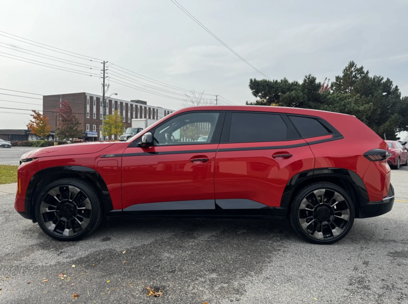 BMW XM 2023 BMW XM - изображение 8
