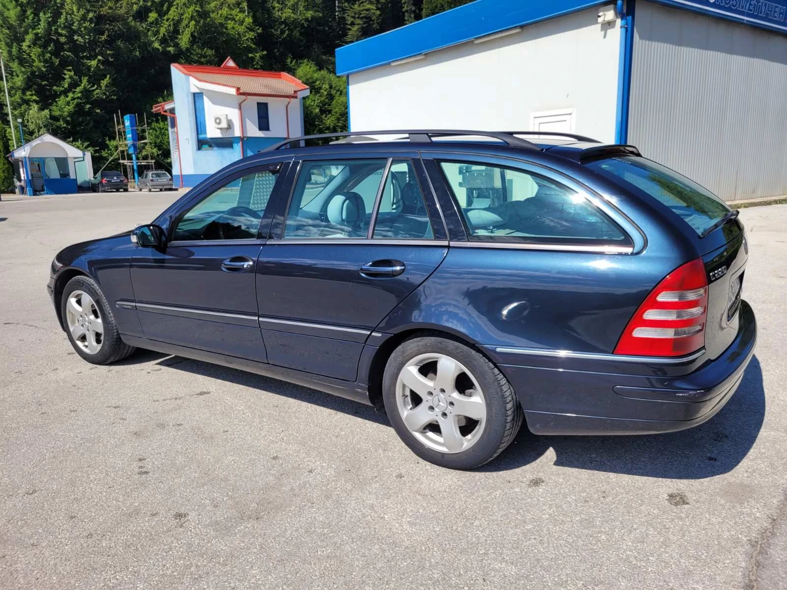 Mercedes-Benz C 220  - изображение 7
