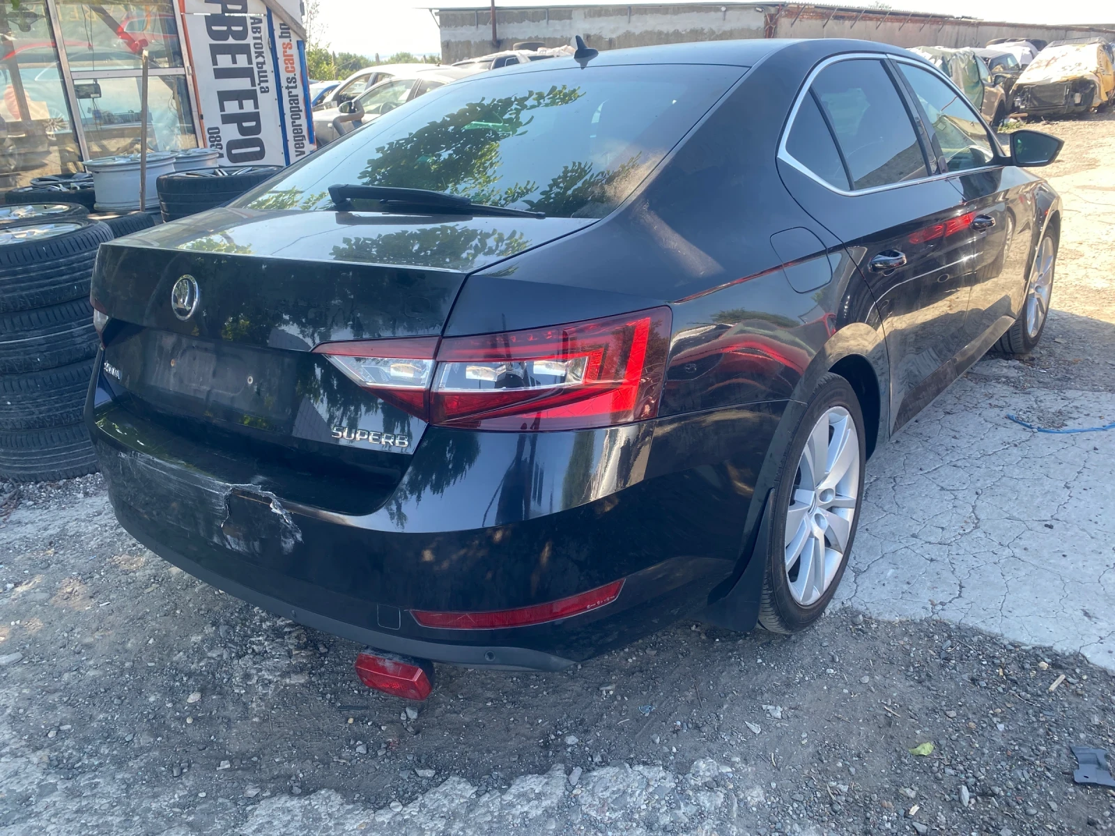 Skoda Superb 2.0tdi - изображение 4