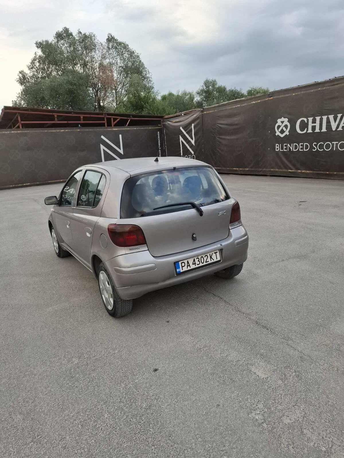 Toyota Yaris 1.4 D4d 75к.с - изображение 5
