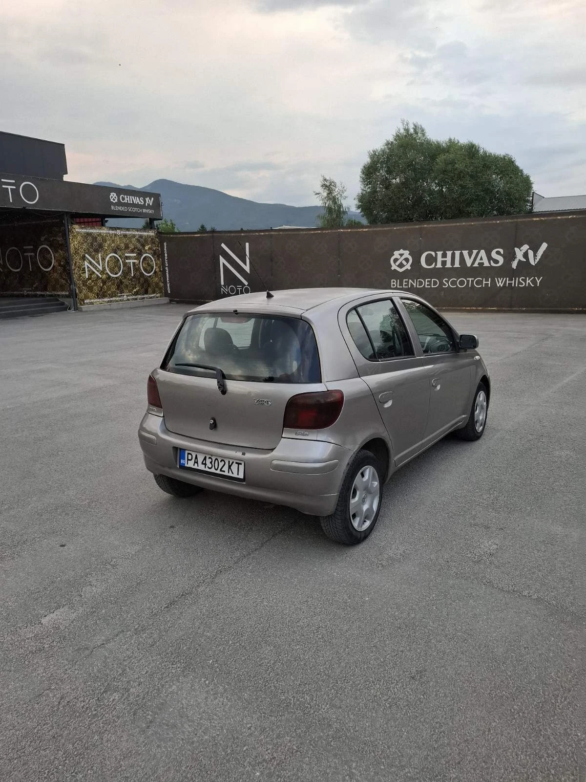 Toyota Yaris 1.4 D4d 75к.с - изображение 6