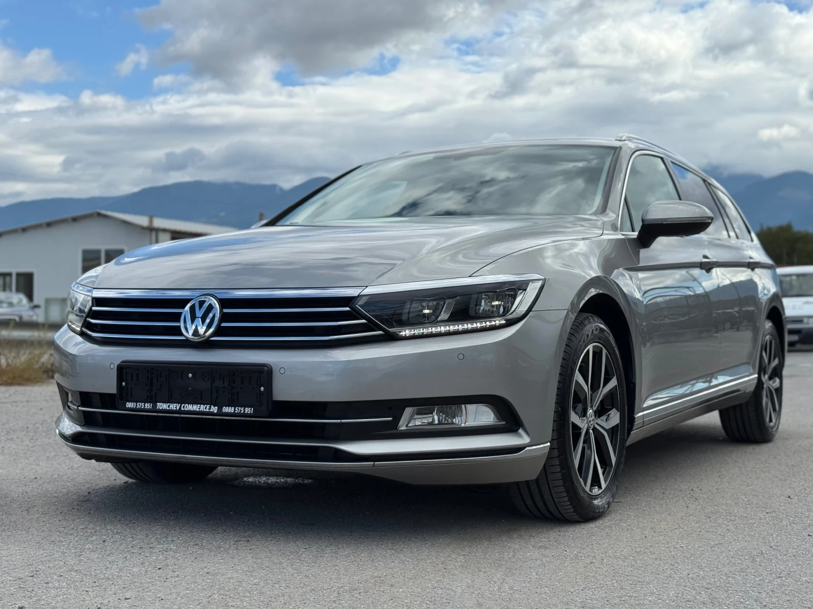 VW Passat 2.0-TDI-6-speed-HIGLINE-172.000km-DIGITAL-KAMERA - изображение 3