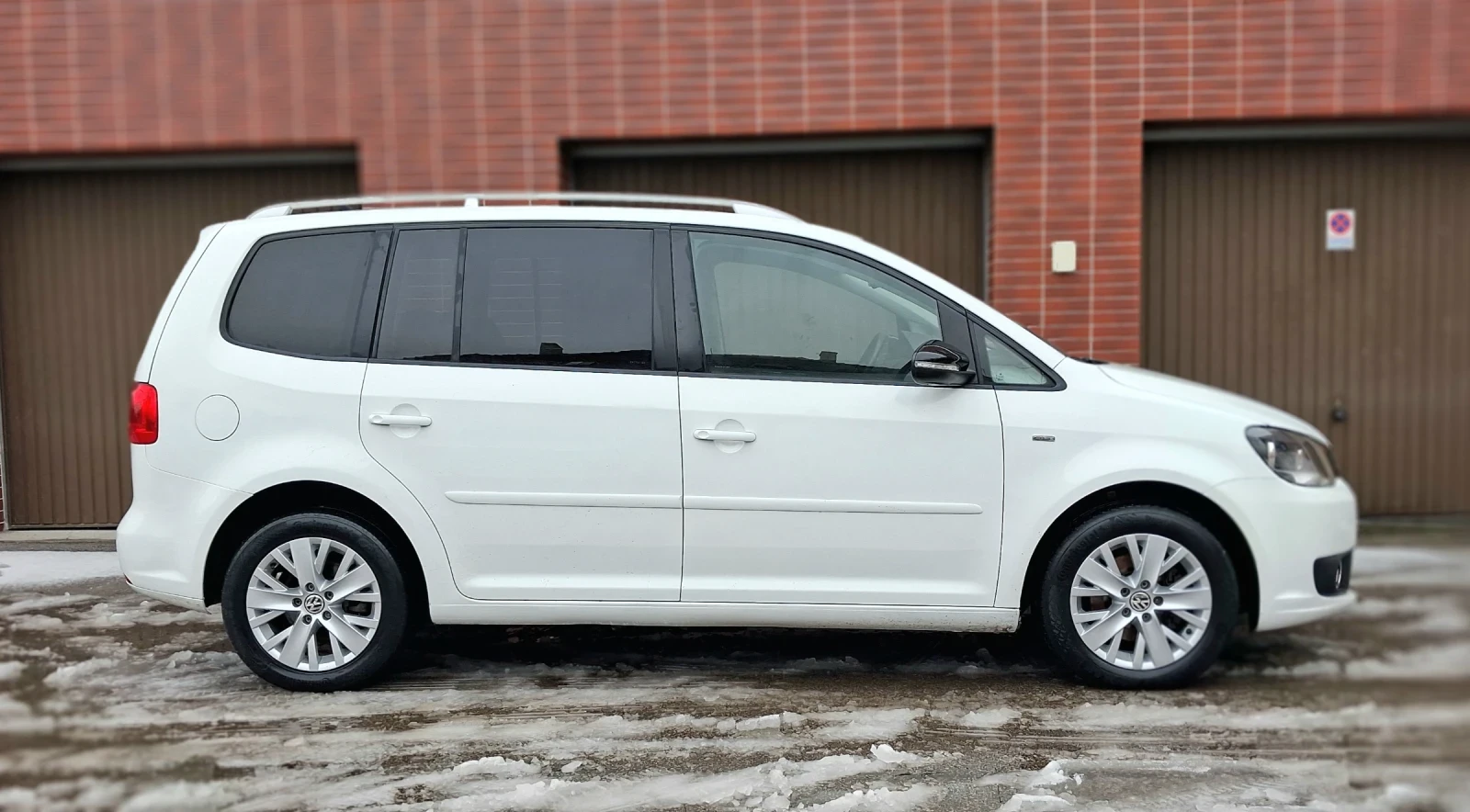 VW Touran Life 6+ 1 Панорама - изображение 5