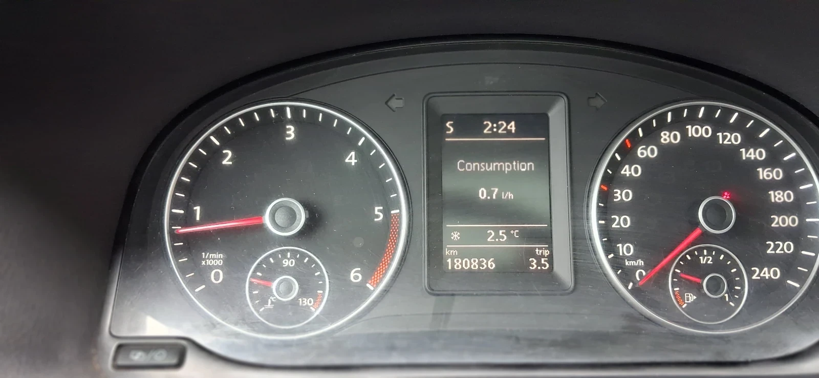 VW Touran Life 6+ 1 �������� | Mobile.bg � ����������� 11