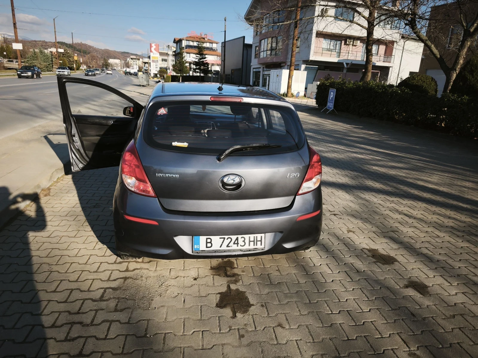 Hyundai I20, снимка 4 - Автомобили и джипове - 53802660