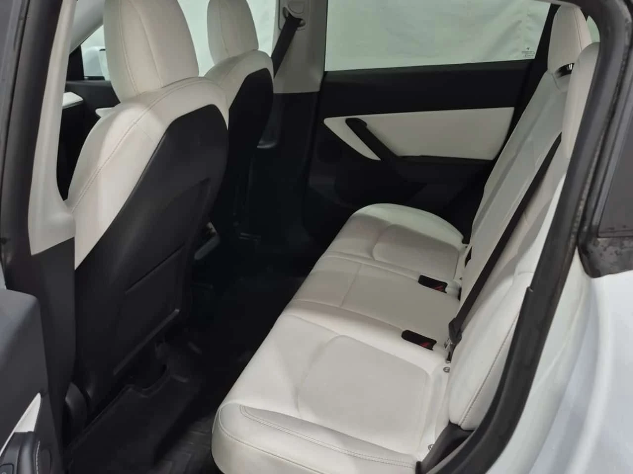 Tesla Model Y * PERFORMANCE * ПОДГРЕВ* BLIND SPOT* , снимка 12 - Автомобили и джипове - 53953460