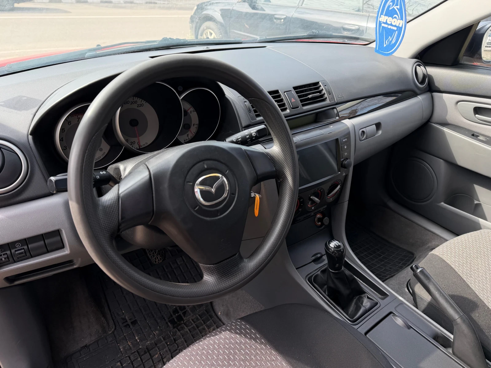 Mazda 3 1.4 BENZIN AUSTRIA , снимка 9 - Автомобили и джипове - 54041637