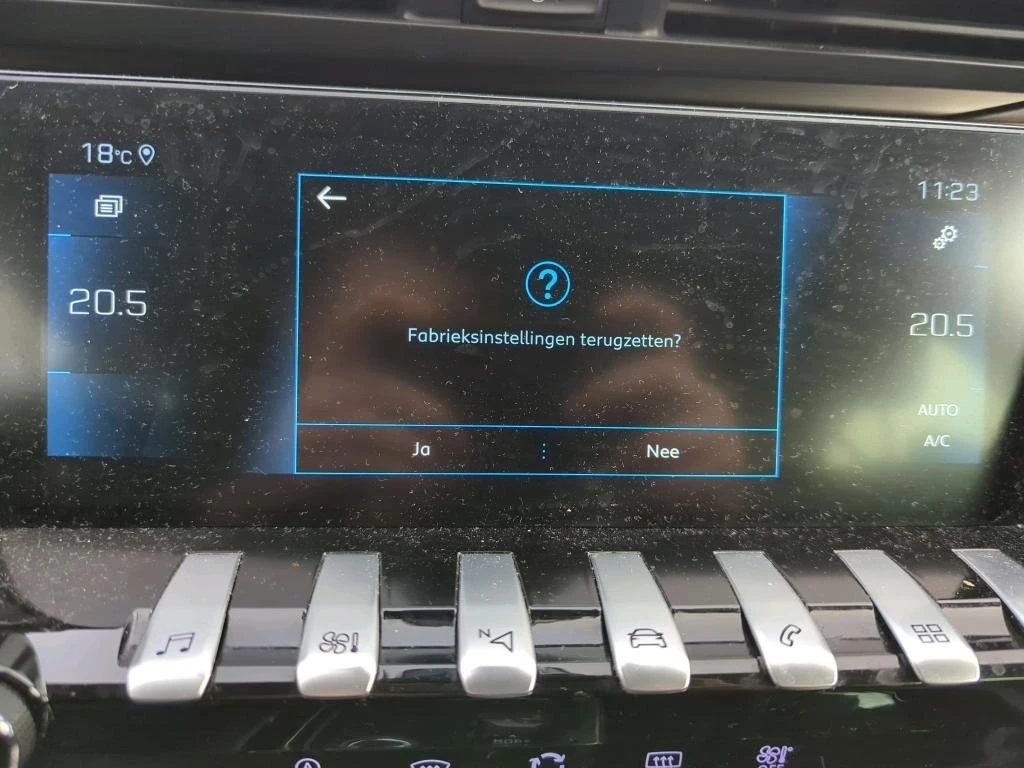 Peugeot 508 508 SW АВТОМАТИК, снимка 12 - Автомобили и джипове - 54299282