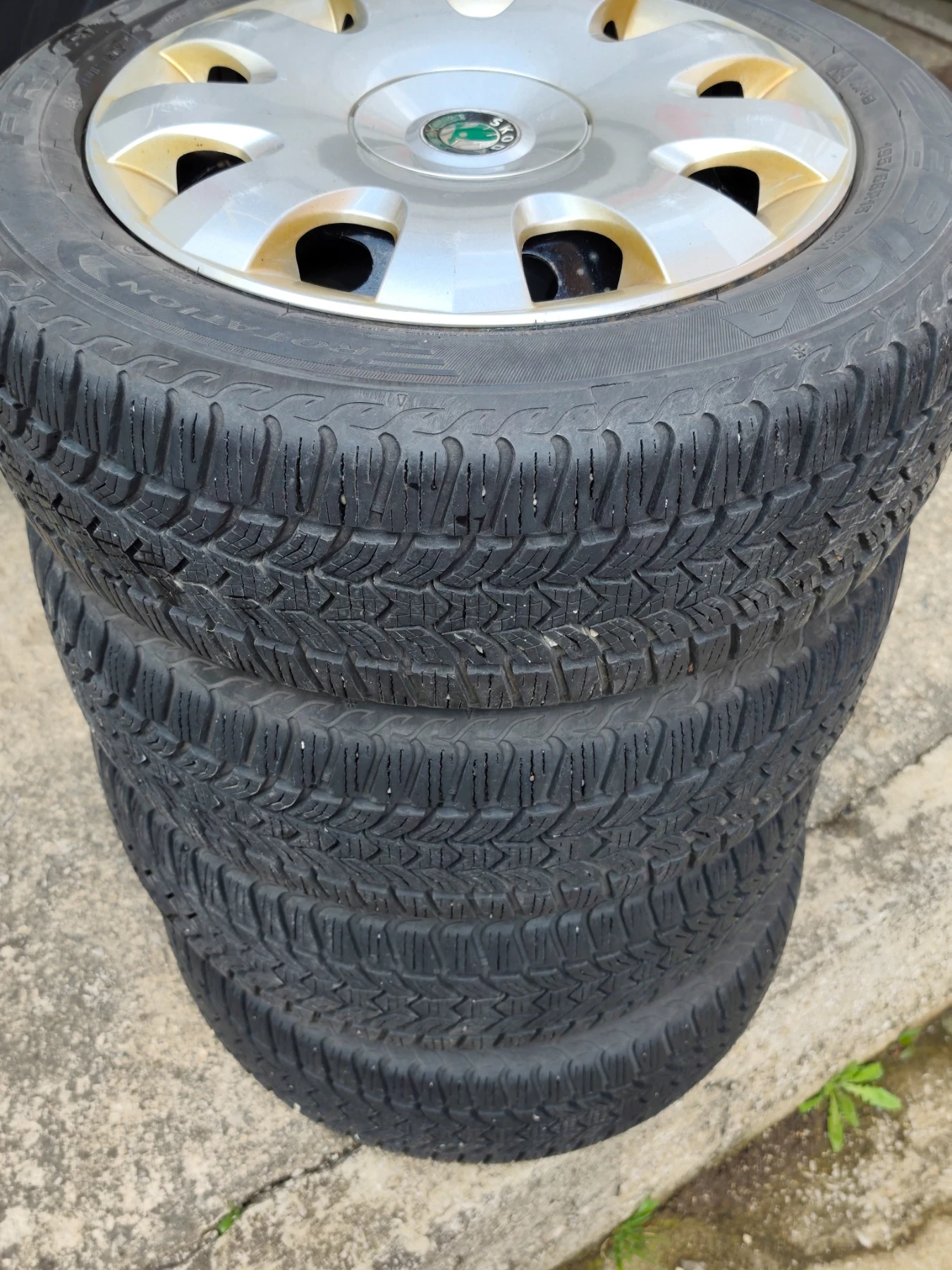 Skoda Fabia 1.6i, снимка 11 - Автомобили и джипове - 54303961