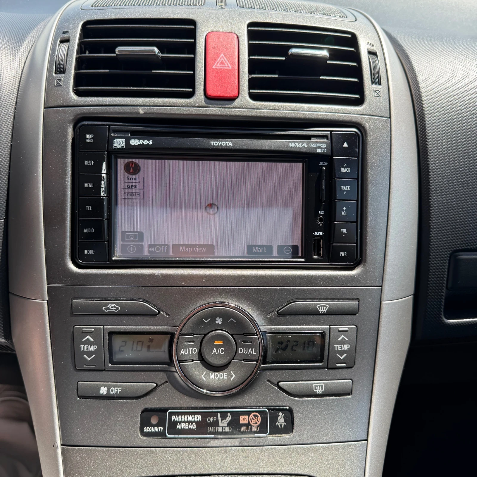 Toyota Auris 2.0-126к.с.-D4D;НАВИГАЦИЯ;КЛИМАТРОНИК, снимка 10 - Автомобили и джипове - 54424024