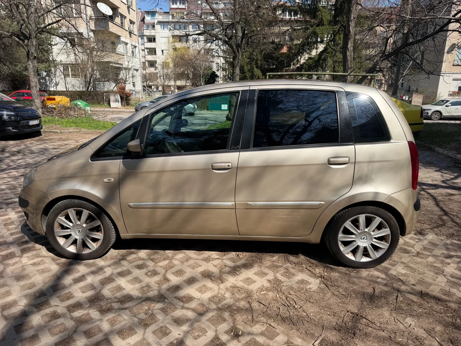 Lancia Musa, снимка 8 - Автомобили и джипове - 55104923