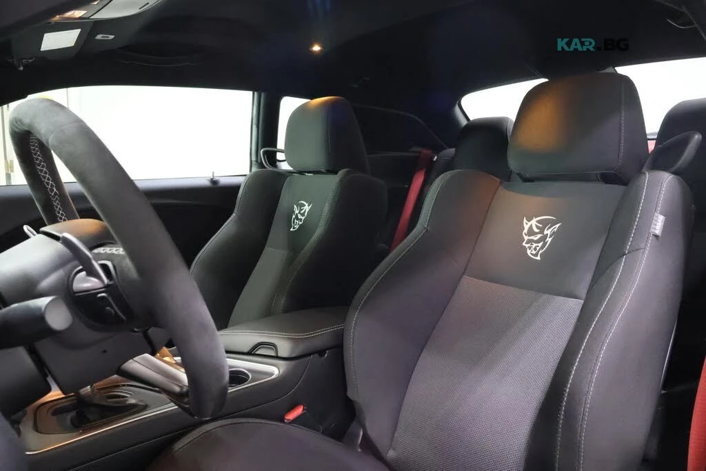 Dodge Challenger * DEMON* АвтоКредит * (ЦЕНА ДО БГ), снимка 12 - Автомобили и джипове - 55190589