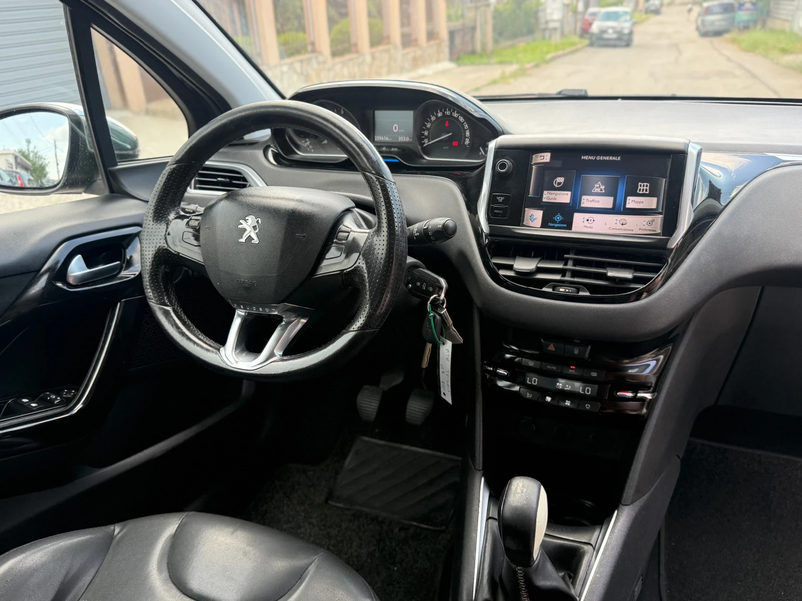 Peugeot 208 1.6d 93k.c. GT-Line | Mobile.bg � ����������� 15