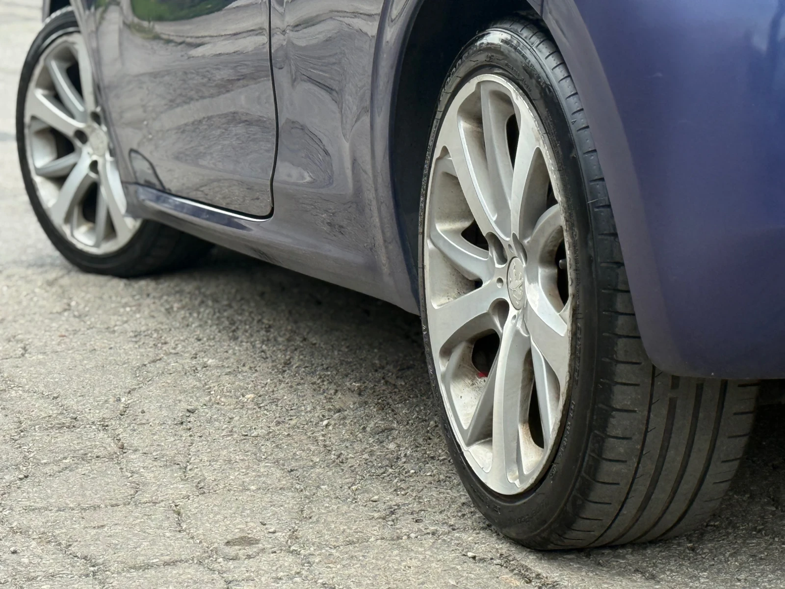Peugeot 208 1.6d 93k.c. GT-Line | Mobile.bg � ����������� 8