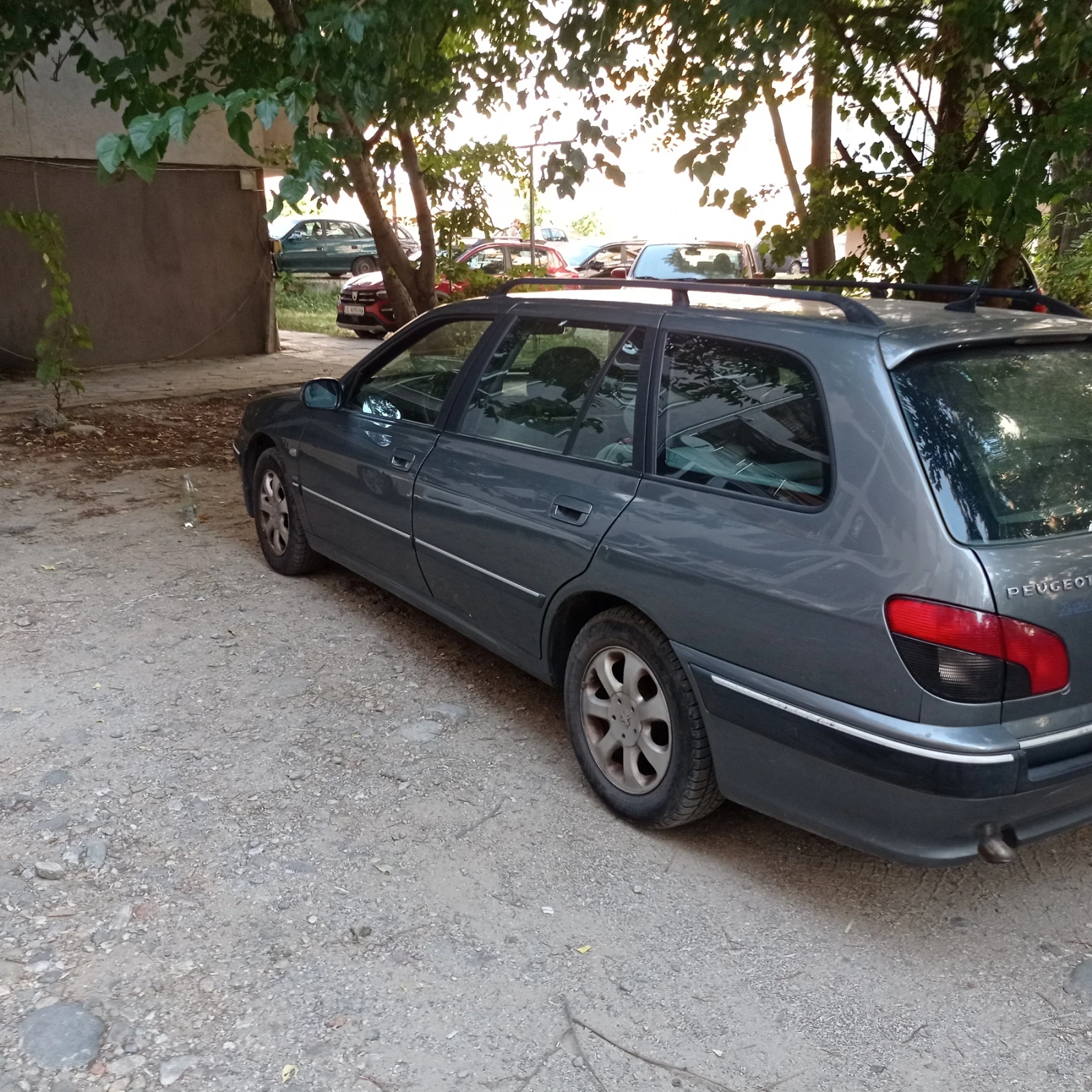 Peugeot 406