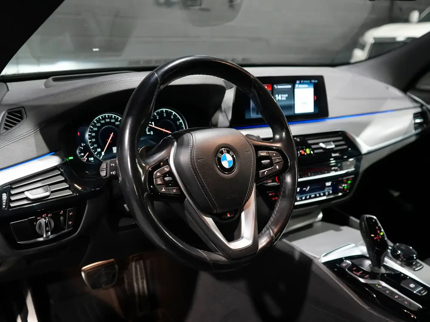 BMW 640 GT* B58* M-Pack* H/K* Adaptive* Масаж* Обдухване, снимка 7 - Автомобили и джипове - 55889227