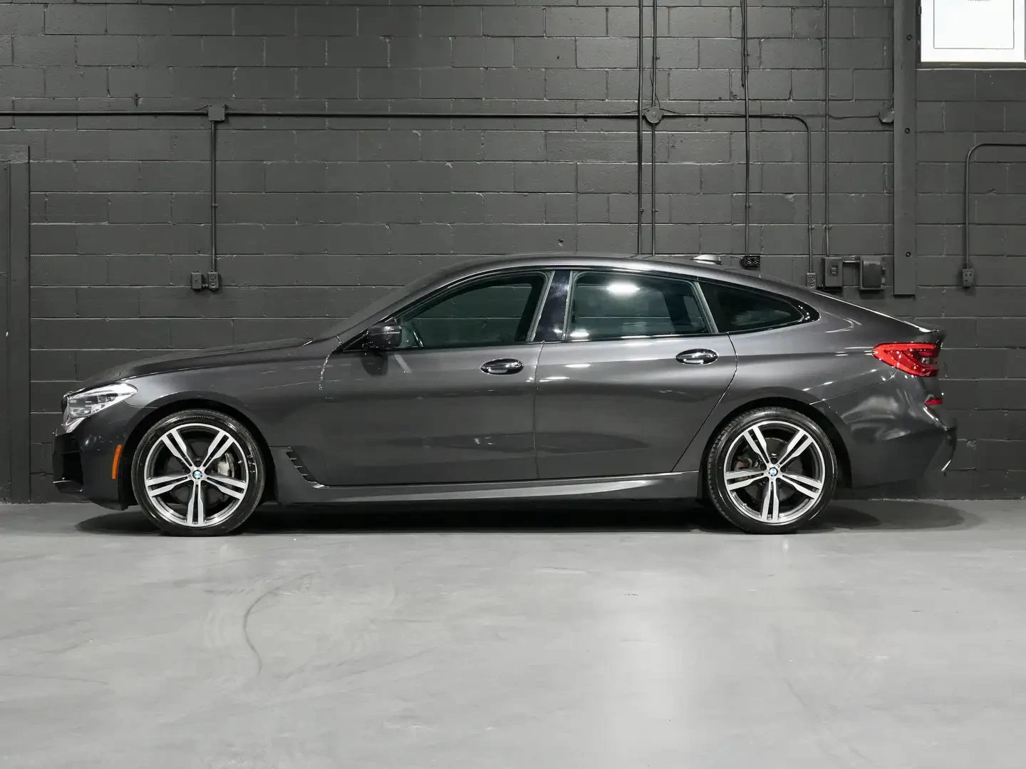 BMW 640 GT* B58* M-Pack* H/K* Adaptive* Масаж* Обдухване, снимка 5 - Автомобили и джипове - 55889227