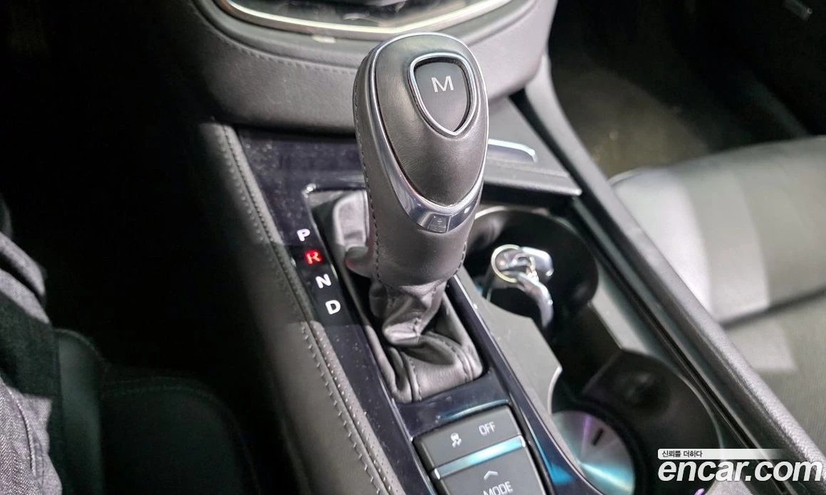 Cadillac Cts 2.0 Luxury, снимка 9 - Автомобили и джипове - 56123065