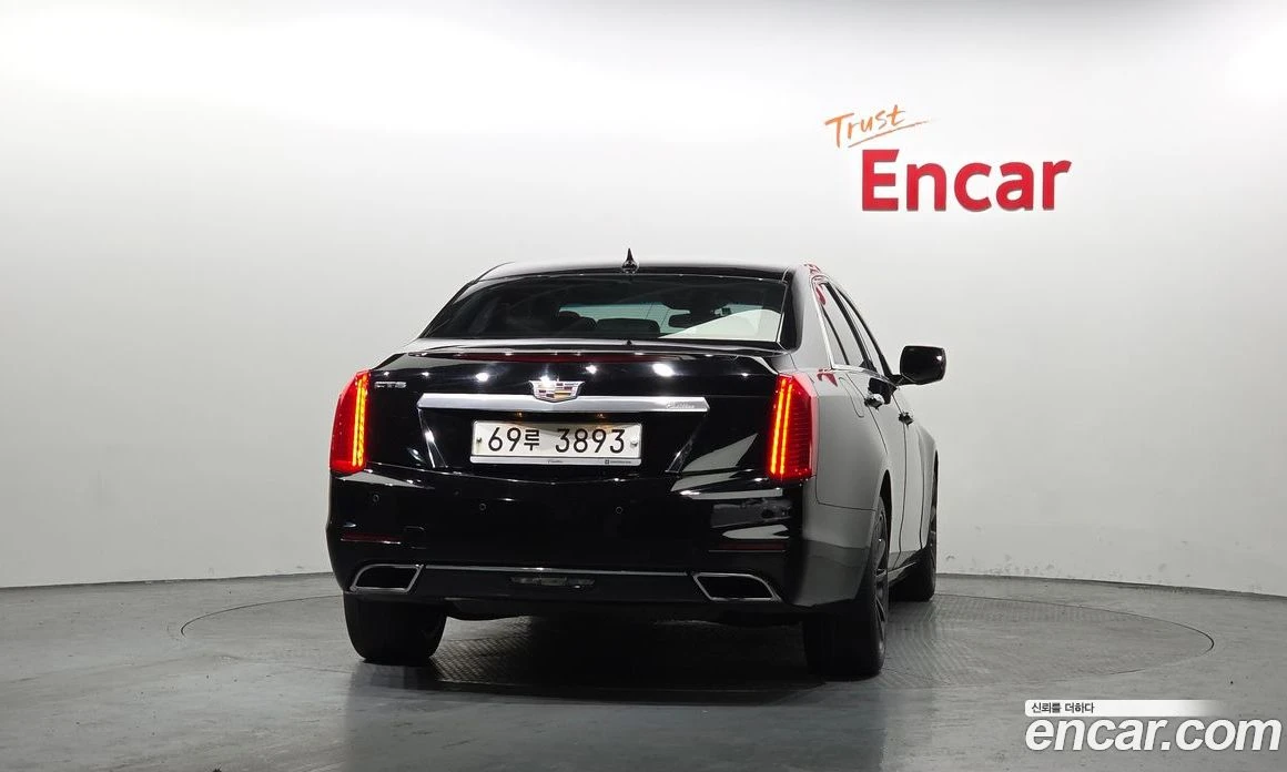 Cadillac Cts 2.0 Luxury, снимка 4 - Автомобили и джипове - 56123065