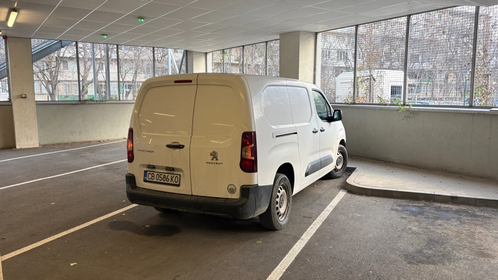 Peugeot Partner 1.5 BlueHDI, снимка 2 - Автомобили и джипове - 56404365