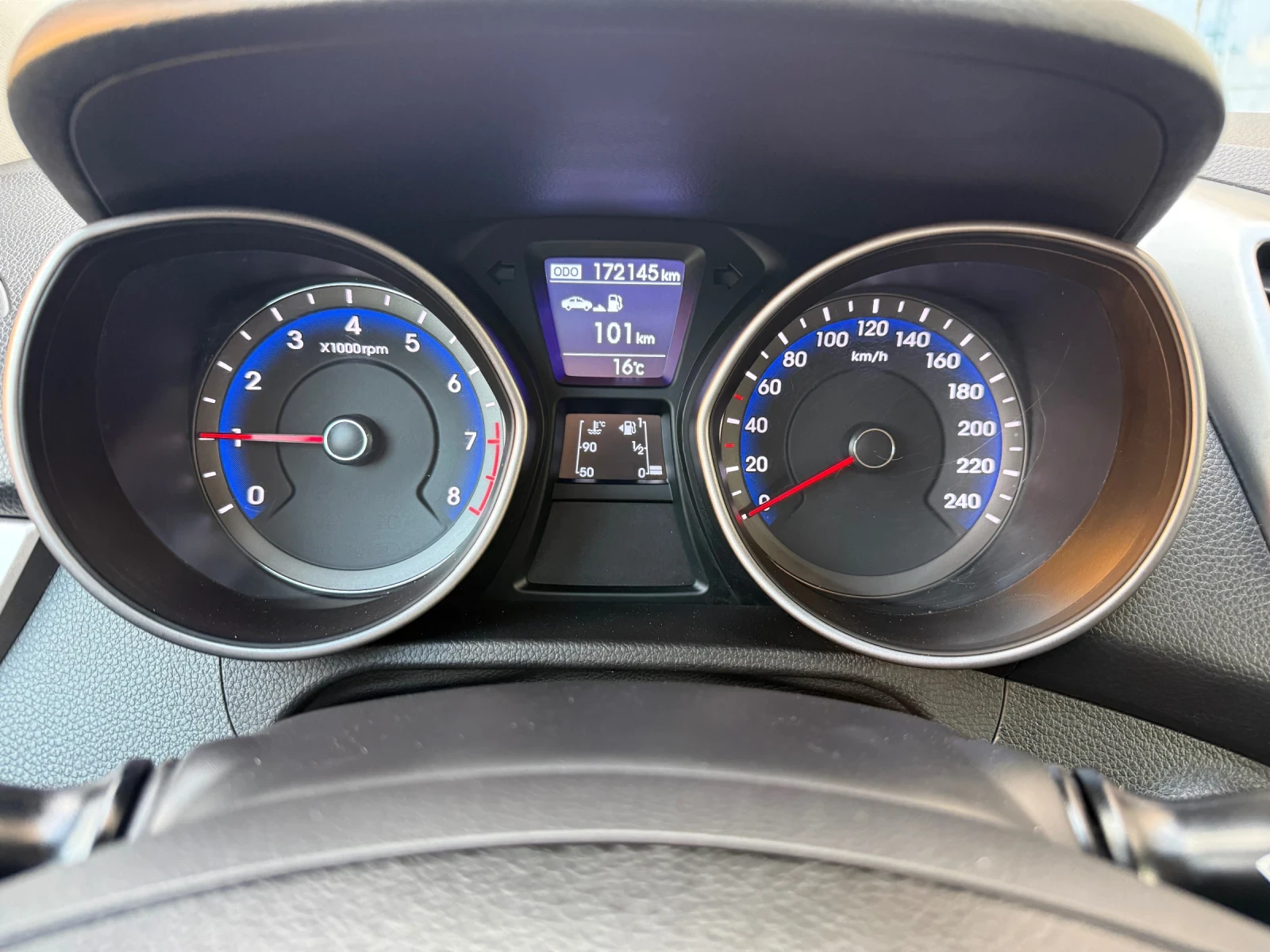 Hyundai I30 1.6i  | Mobile.bg � ����������� 12